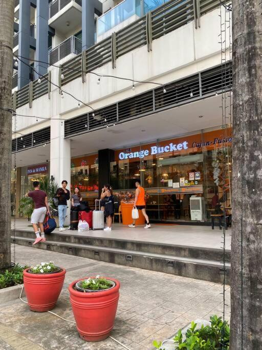 Lovely Unit With Free Wi-Fi & Netflix I Across Naia T3 Airport Manila Exterior foto